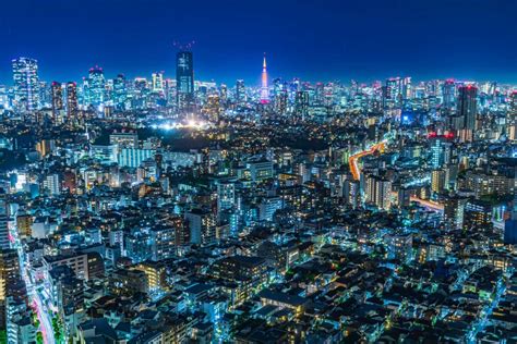 《逍遥神农》微短剧封面海报